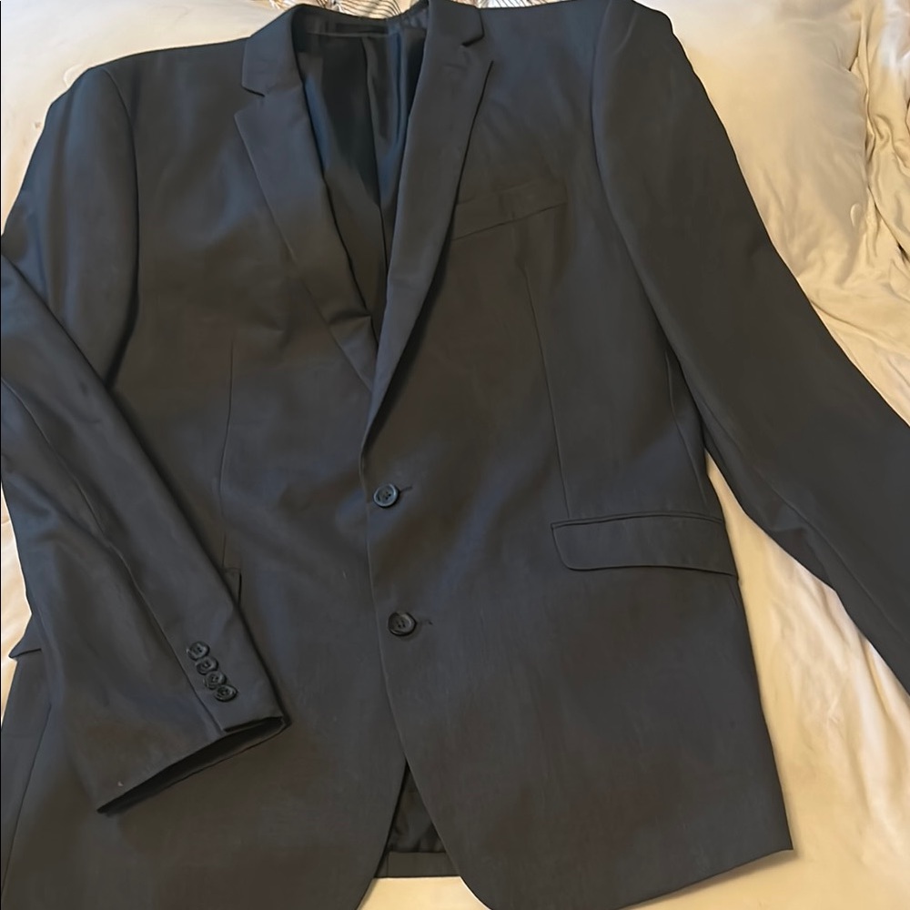 Kenneth Cole Reaction gray, Suit Blazer, 44L, pants 38x32